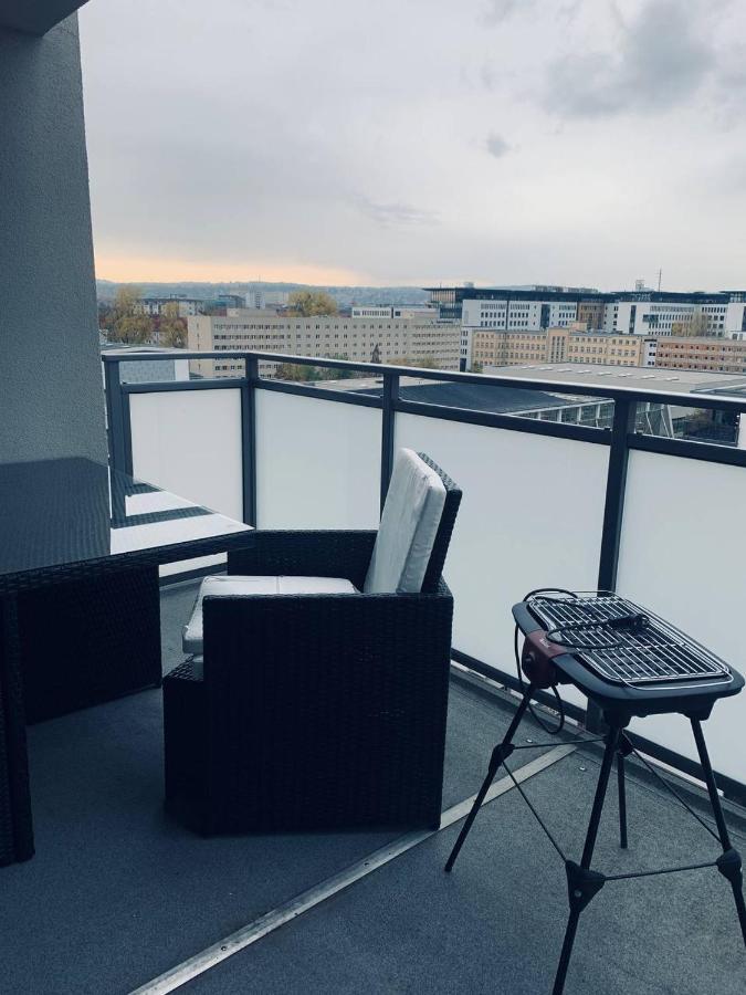 Apartment Mit Penthouse Charakter In Dresde Exterior foto